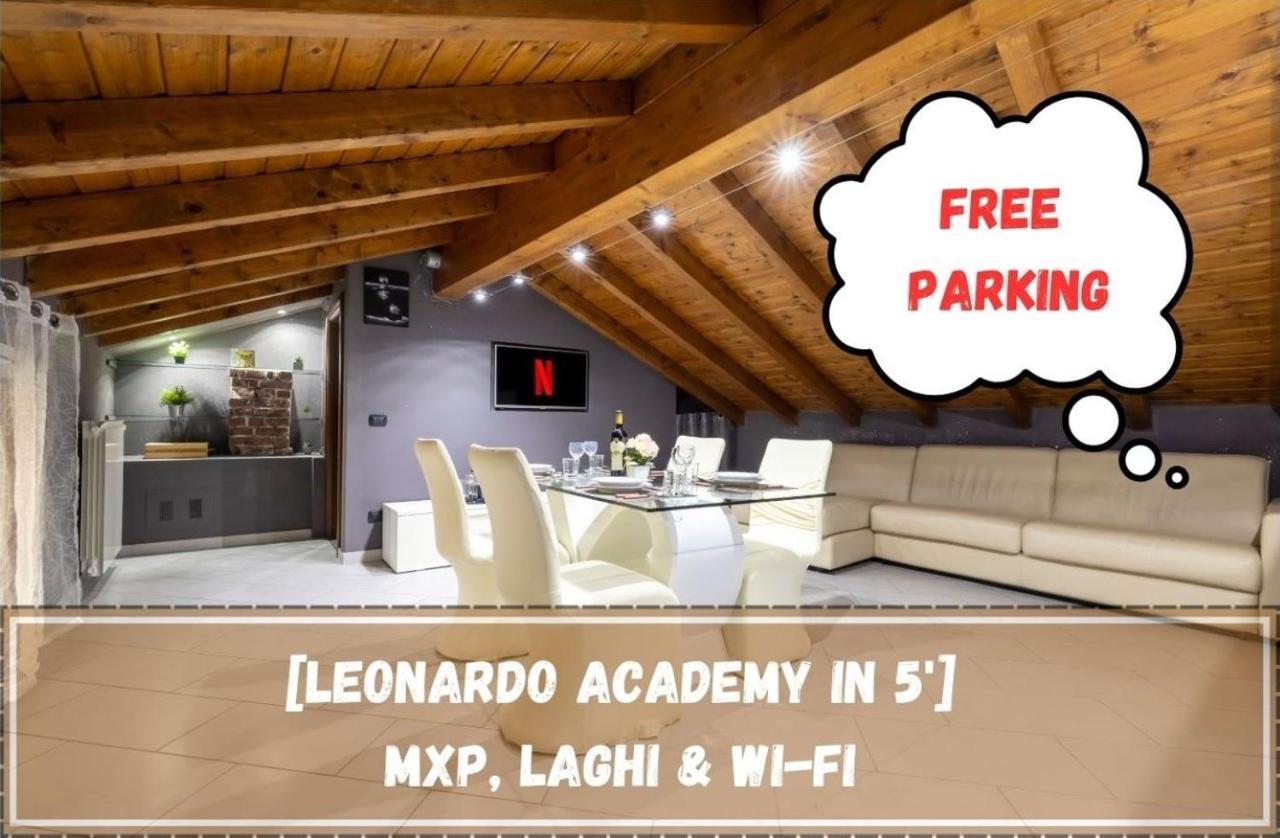 Leonardo Academy In 5' - Parcheggio Gratis - Laghi & Wi-Fi Lägenhet Sesto Calende Exteriör bild